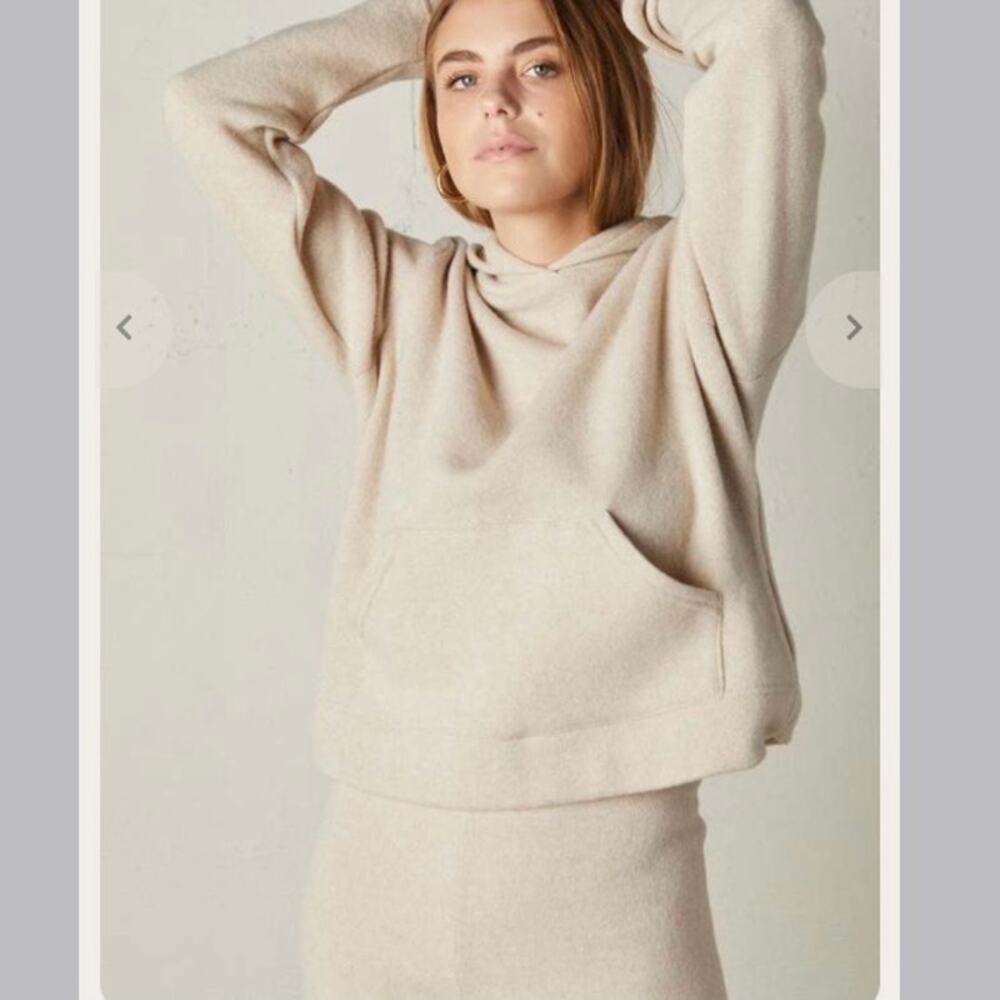 LESET Cream Hoodie and Pants Set - Picture 4 of 16